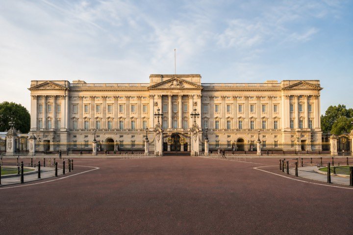 Buckingham Palace in soft morning light