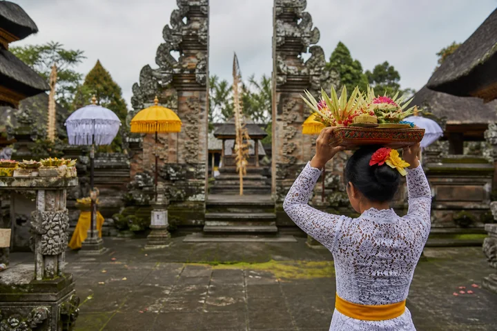 Balinese Temples and Ceremonial Life experience in Bali