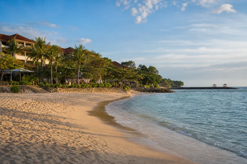 Nusa Dua & Jimbaran neighbourhood atmosphere in Bali