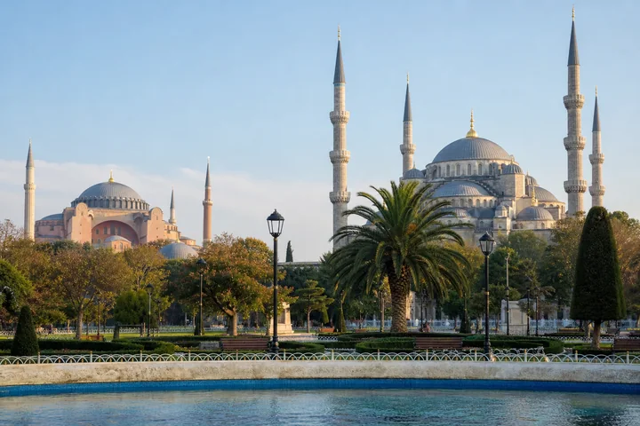 Hagia Sophia, Blue Mosque and Hippodrome experience in Istanbul