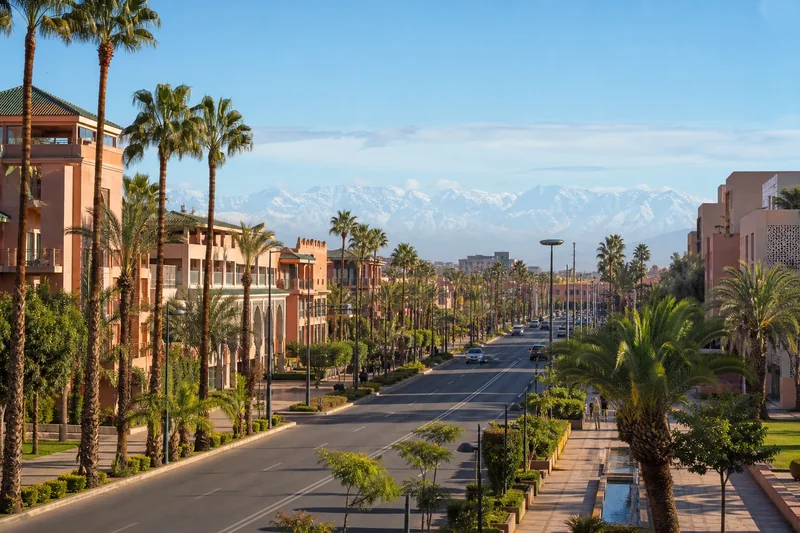 Hivernage & Menara neighbourhood atmosphere in Marrakech