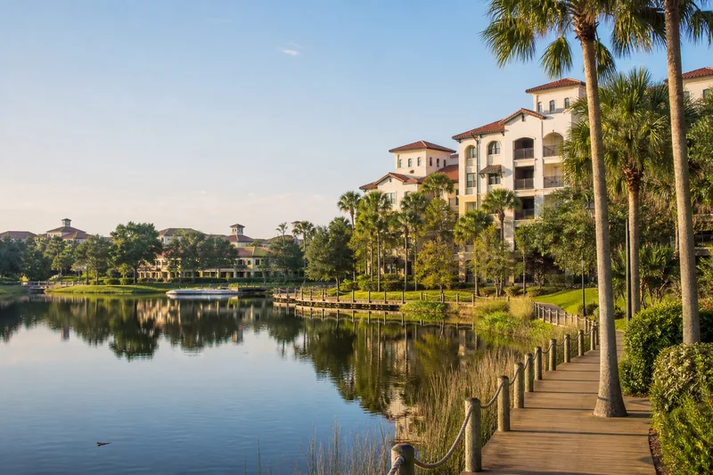 Lake Buena Vista & Bonnet Creek neighbourhood atmosphere in Orlando