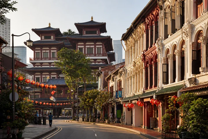 Chinatown and Tanjong Pagar experience in Singapore
