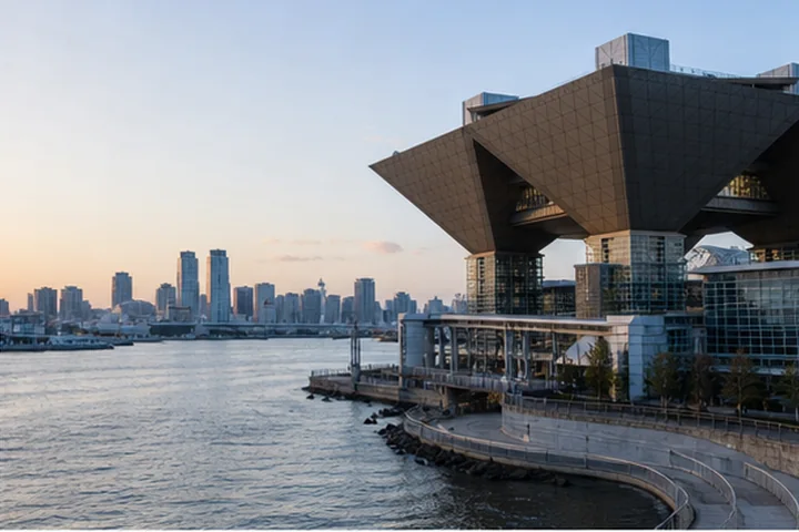 Tokyo Bay and modern waterfront architecture in Odaiba